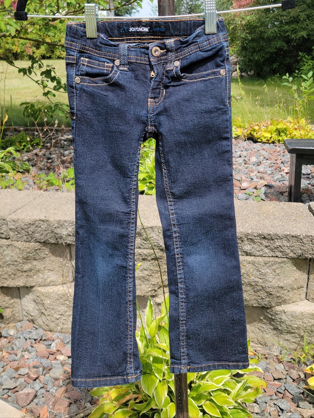 Jordache girls Size 4 adjustable waist dark denim jeans - Picture 3 of 4